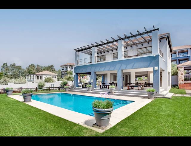 2 BEDROOM APARTMENT FOR SALE IN LONEHILL